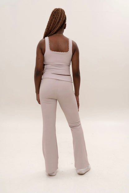 Everyday Low Rise Ribbed Flared Leggings