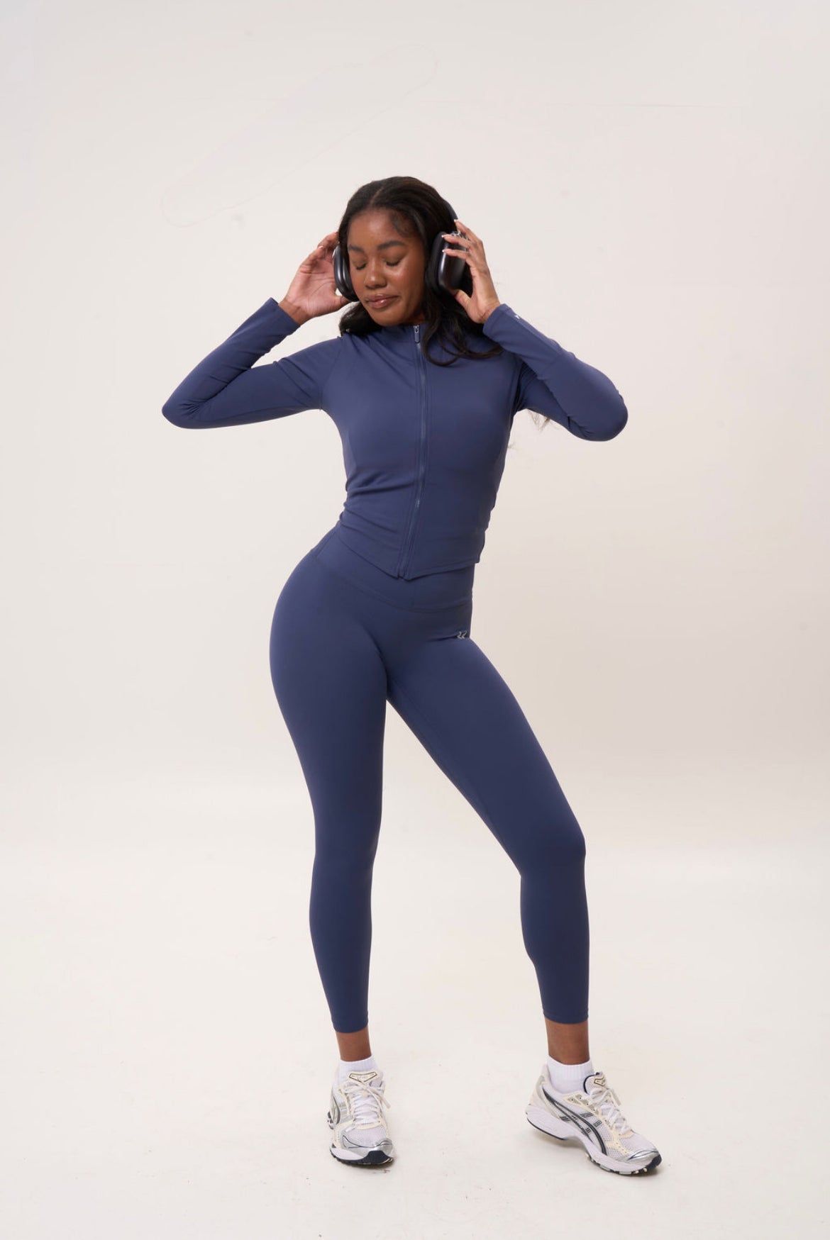 Mid Rise Leggings