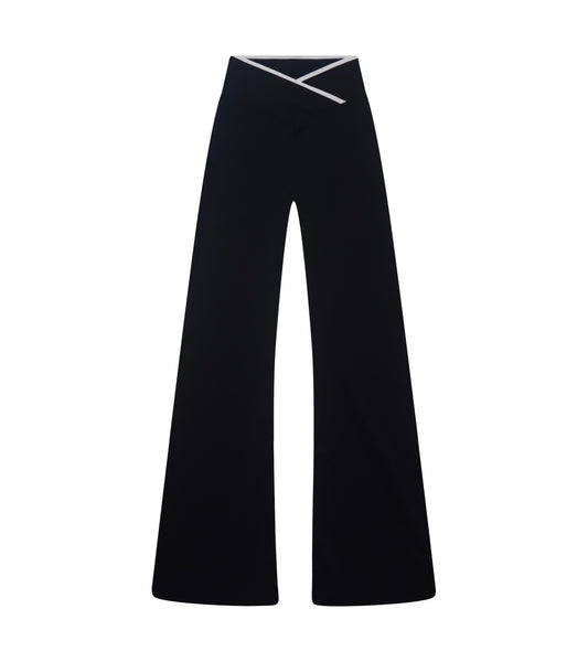 Everyday Mid Rise Flared Leggings
